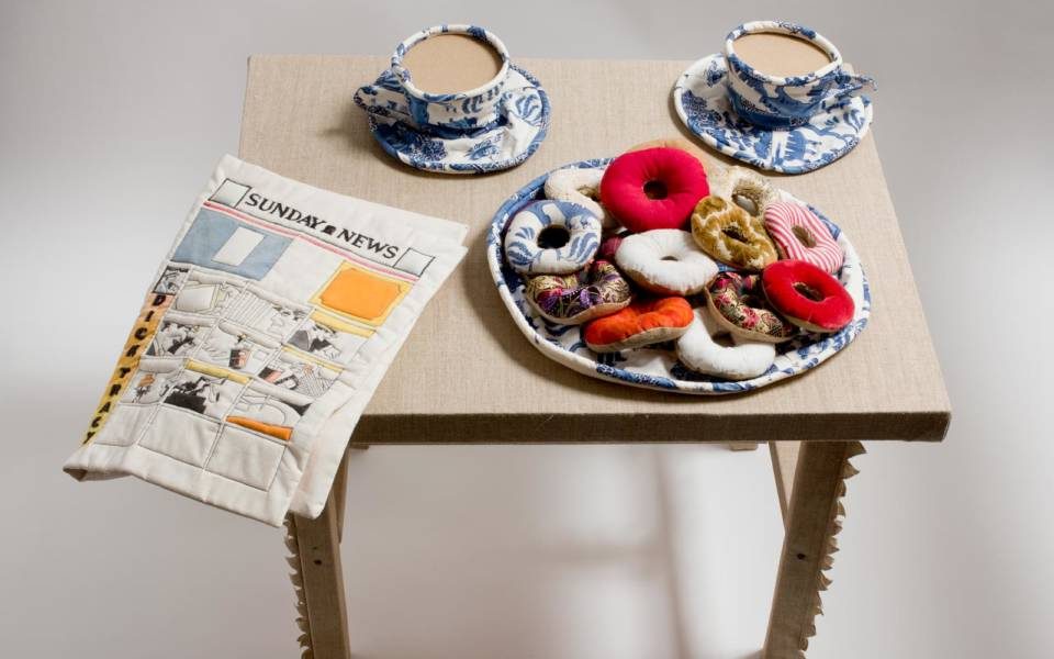 Jann Haworth, Donuts, Coffee Cups and Comic (1962)