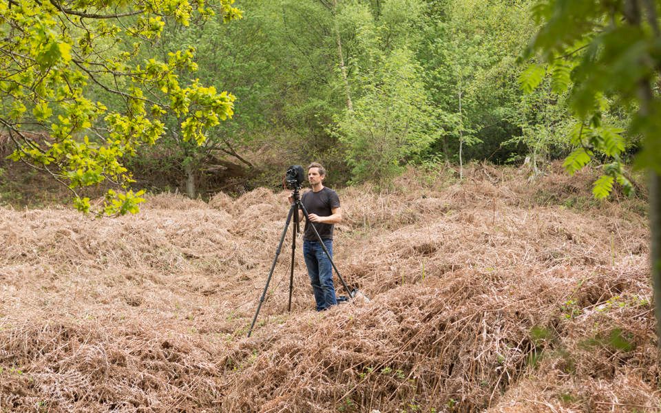 Simon Roberts on Location, South Downs © Sandra Mickiewicz, 2019